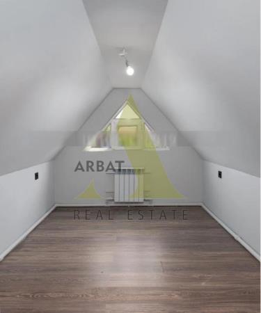 Фото Отдельный дом, 7 комн, 300м²