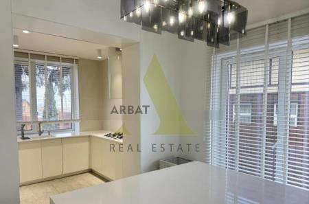 Фото Отдельный дом, 5 комн, 260м²