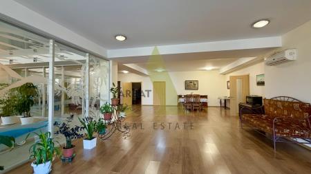 Фото Отдельный дом, 7 комн, 751.4м²