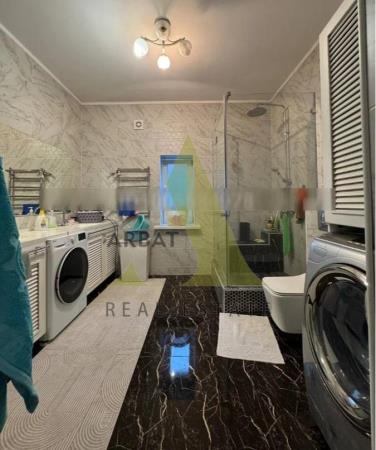 Фото Отдельный дом, 8 комн, 300м²