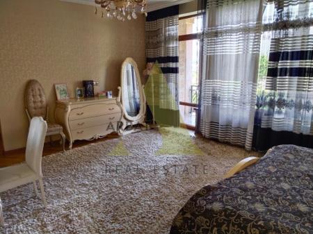 Фото Отдельный дом, 9 комн, 399м²