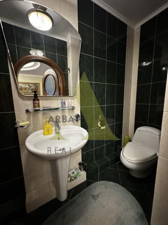 Фото Отдельный дом, 8 комн, 454м²