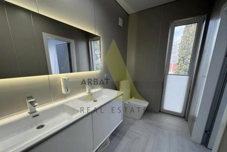 Фото Отдельный дом, 5 комн, 260м²