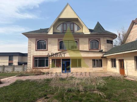 Фото Отдельный дом, 7 комн, 700м²