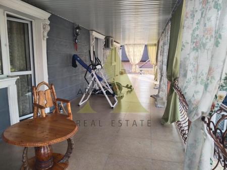 Фото Отдельный дом, 7 комн, 300м²