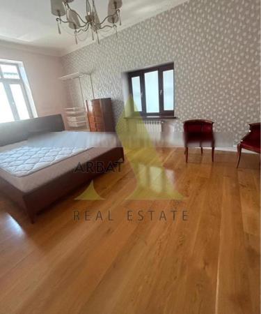 Фото Отдельный дом, 8 комн, 435м²