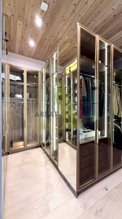 Фото Отдельный дом, 8 комн, 385м²