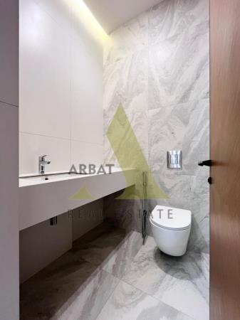 Фото Отдельный дом, 8 комн, 350м²