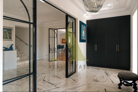 Фото Отдельный дом, 7 комн, 1200м²