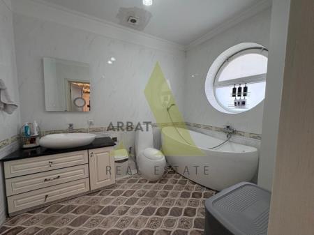 Фото Отдельный дом, 7 комн, 400м²