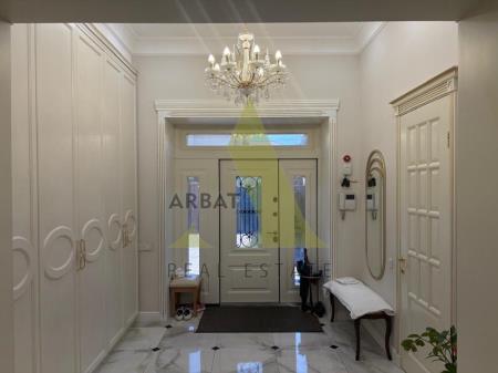 Фото Отдельный дом, 6 комн, 400м²