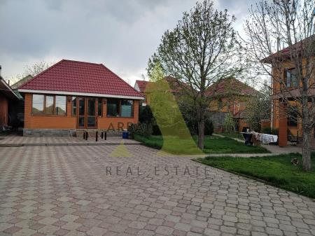 Фото Отдельный дом, 6 комн, 285м²