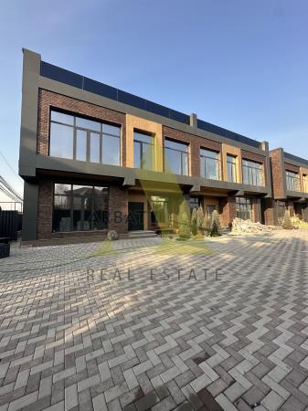 Фото Отдельный дом, 6 комн, 325м²