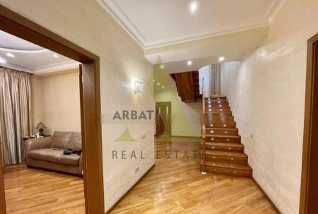 Фото Отдельный дом, 5 комн, 223м²