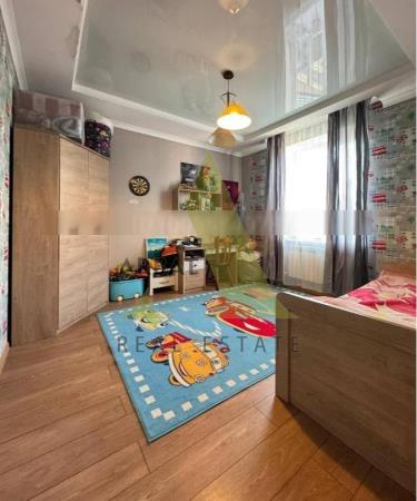 Фото Отдельный дом, 8 комн, 300м²