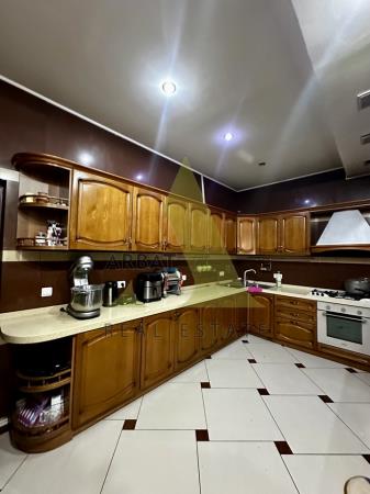 Фото Отдельный дом, 10 комн, 1000м²